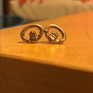 Gold Claddagh Earrings